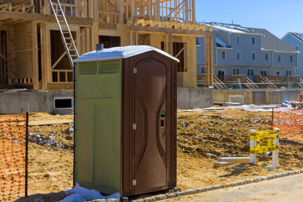 Best Porta potty delivery and setup  in Basehor, KS